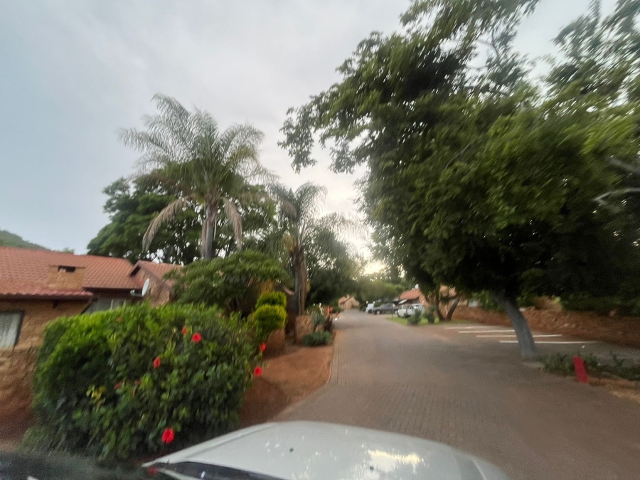 3 Bedroom Property for Sale in Safari Gardens North West